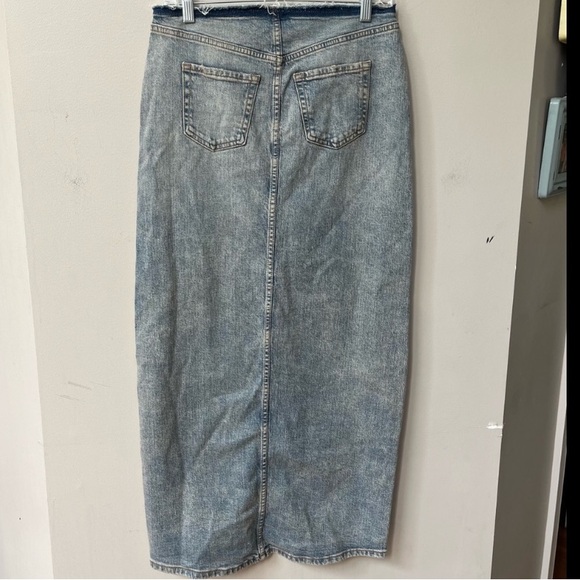 Wild Fable Frayed Denim Maxi Jean Skirt Womens 4 Blue Front Slit Casual NWT - Picture 3 of 10